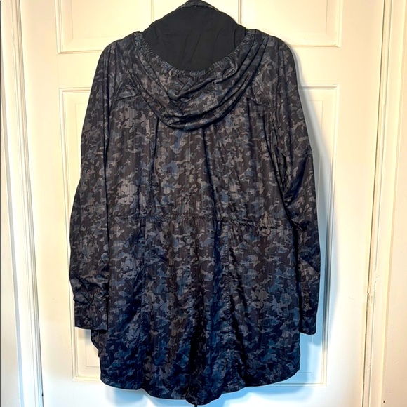 NWT Chase54 Black, Gray, Green Camouflage Rain/Utility Jacket Hide-Away Hood - Picture 2 of 12